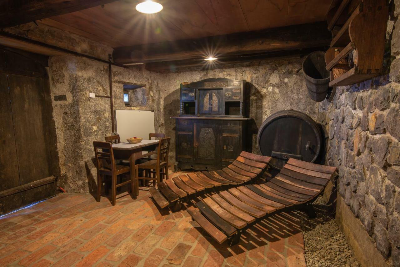 Vineyard Cottage Skatlar Otočec Buitenkant foto